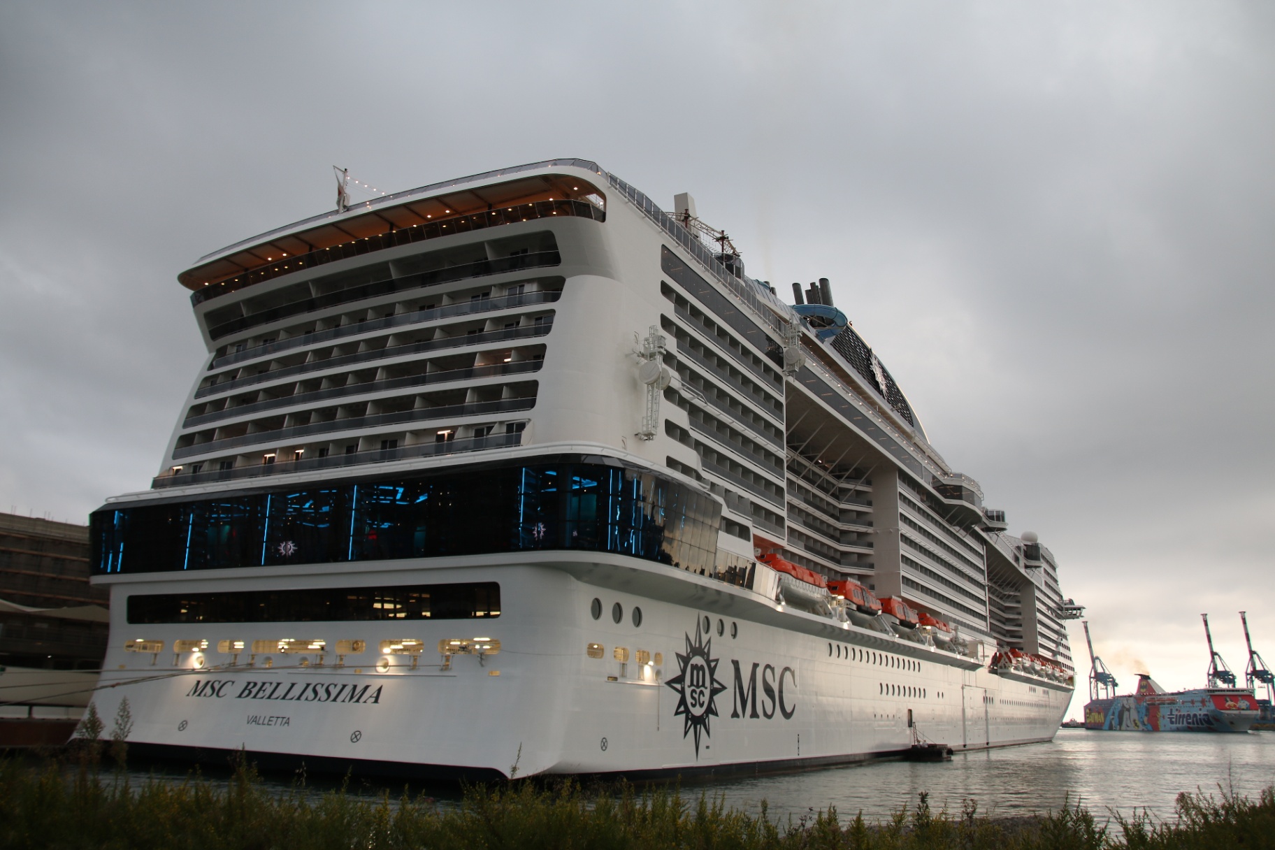ירכתי MSC Bellissima